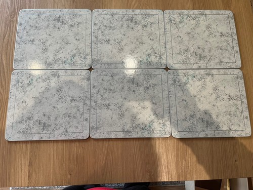 Clover leaf traditional table - leaf,